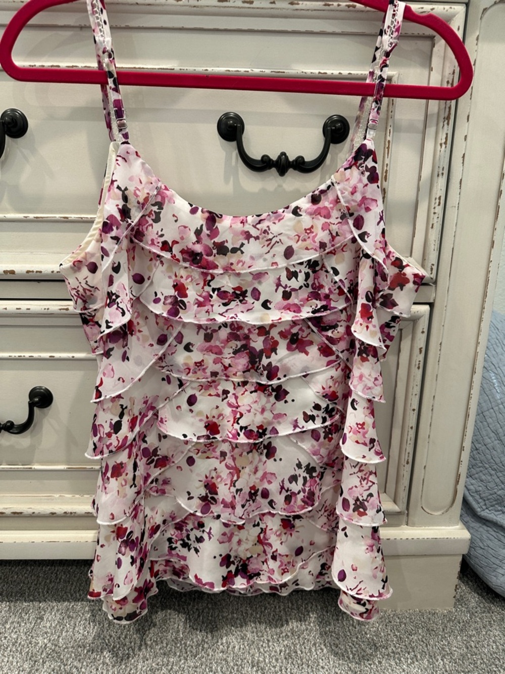 White House Black Market Pink & White Tiered Ruffle Floral Camisole